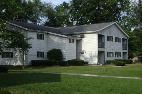 Photo - Woodland Apartments