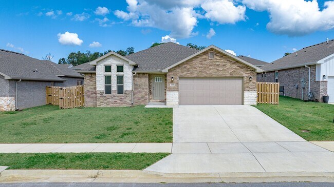 Photo - BRAND NEW 3/2-OPEN HOUSE 10/31 10AM-12PM