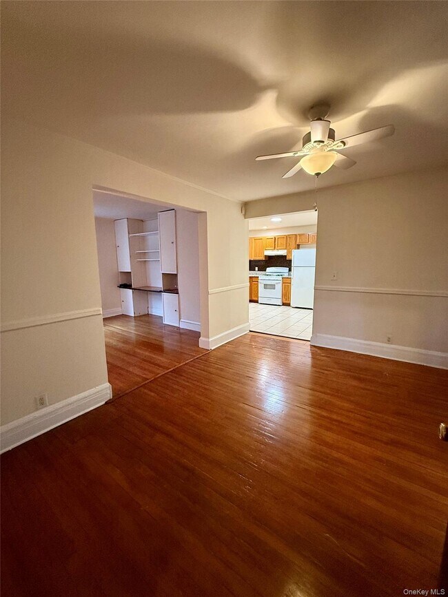 Photo - 80 Teller Ave Unidad 1