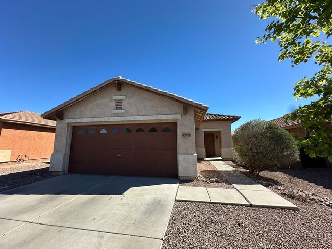 Building Photo - SINGLE LEVEL HOME IN MARICOPA