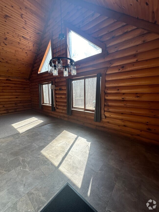 Building Photo - Log Cabin in Camp Douglas, WI Rental