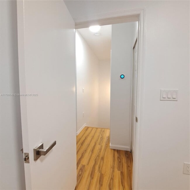 Photo - 642 SW 106th Ave
