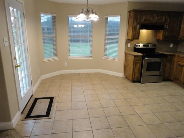 Photo - 316 Hacienda Dr