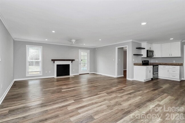 Photo - 1406 Pleasant Plains Rd