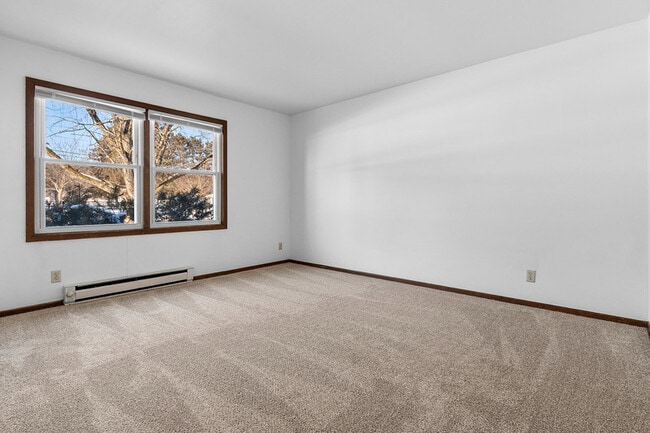 Woodfield Circle Apartments