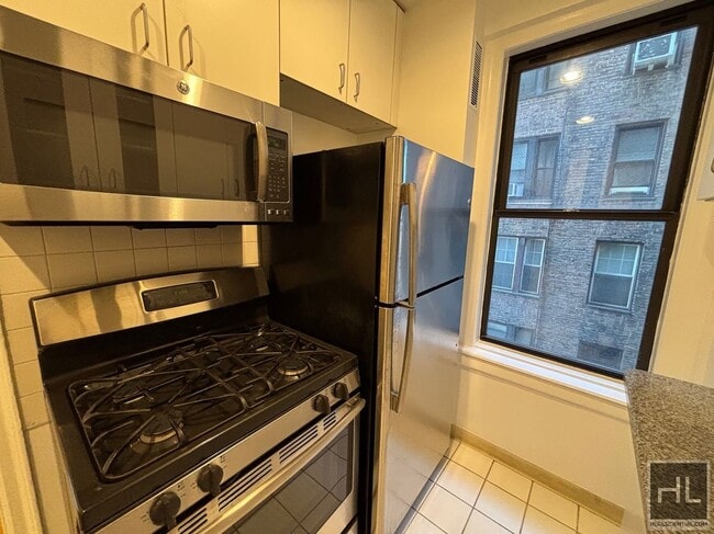 Photo - WEST 79 STREET Unidad 11D