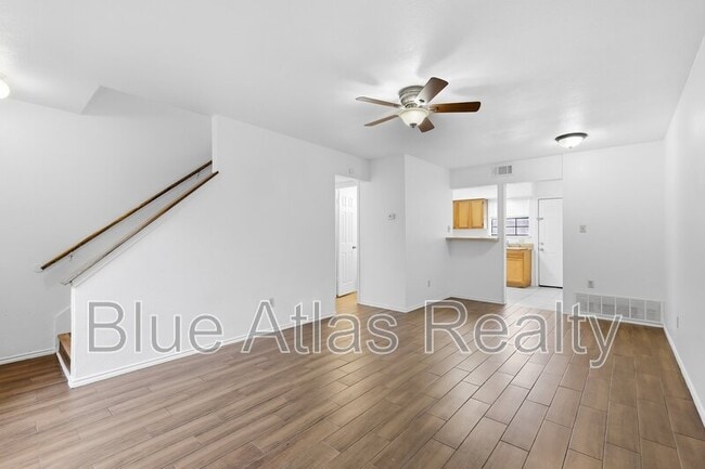 Photo - 2713 Wimbledon Ct