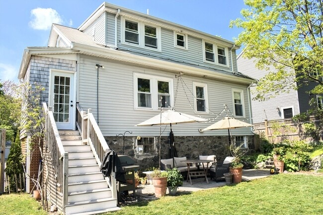 Photo - 12 Searle Rd