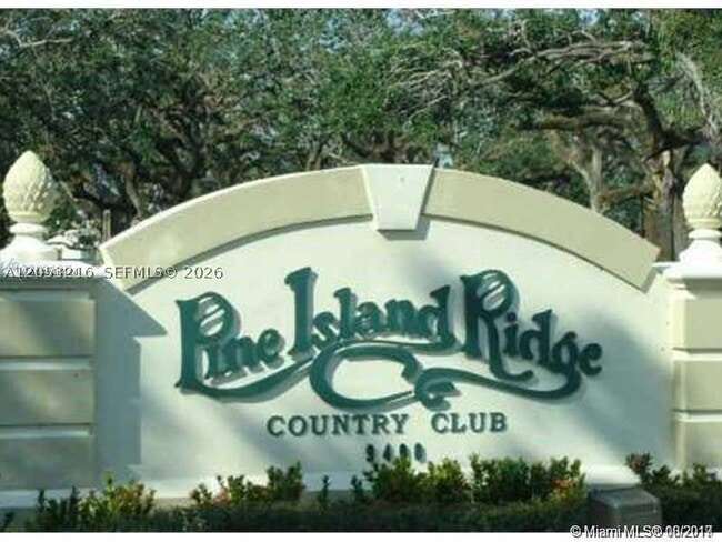 Building Photo - 1811 Sabal Palm Dr Unit 306