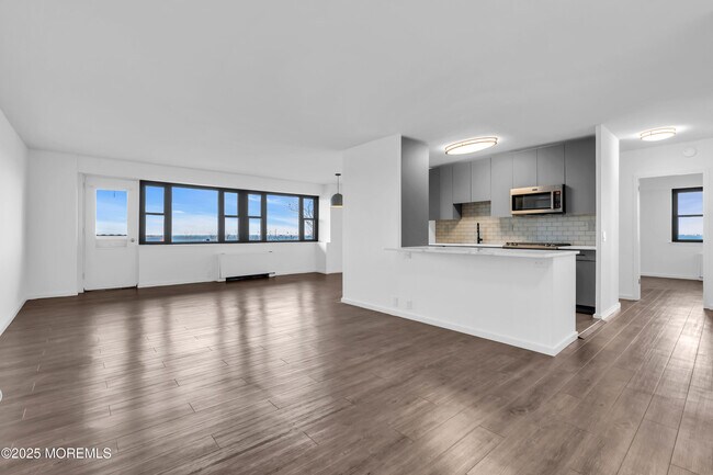 Photo - 10 Ocean Blvd Unit 4D