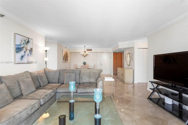 Photo - 3600 Mystic Pointe Dr Unidad 1402