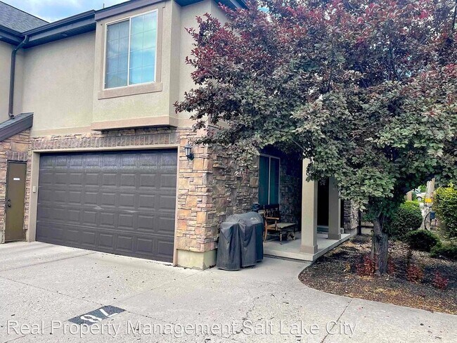 Photo - BEAUIFUL HOME!!!