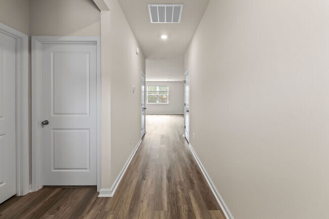 Photo - 525 Black Pearl Wy