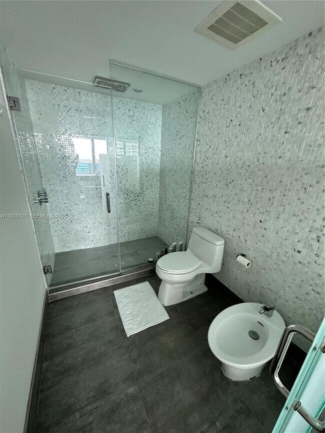 Photo - 200 Biscayne Blvd Way Unit 4007