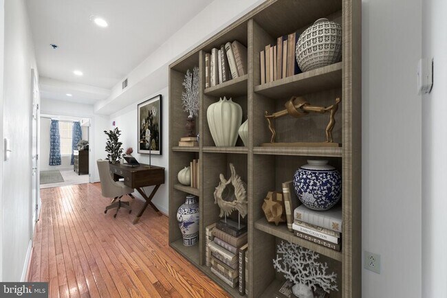 Photo - 48 N Front St Unidad 2A