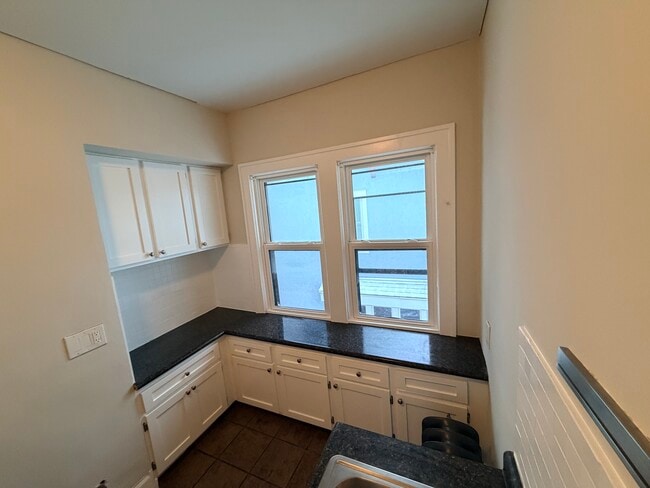 Photo - 808 Dayton Ave Unit Upper