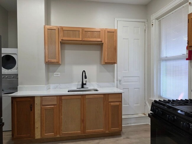 Photo - 416 N Broom St Unit A