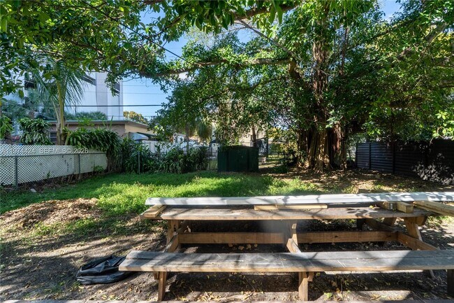 Photo - 3665 SW 16th St Unit 3665