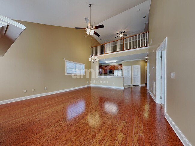 Photo - 1729 Bonnie Roach Ln