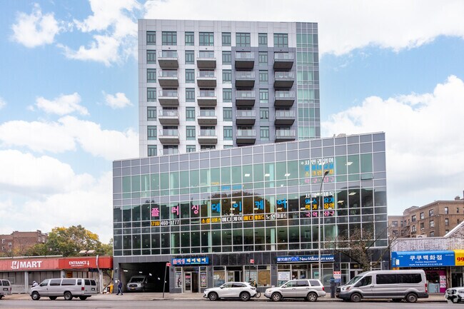 Photo - The Asia Tower Apartments