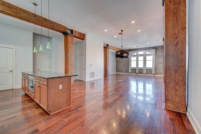 Photo - 435 S Front St Unit 308