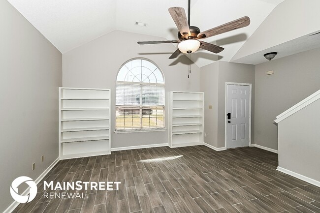 Photo - 8672 Overcup Oaks Dr