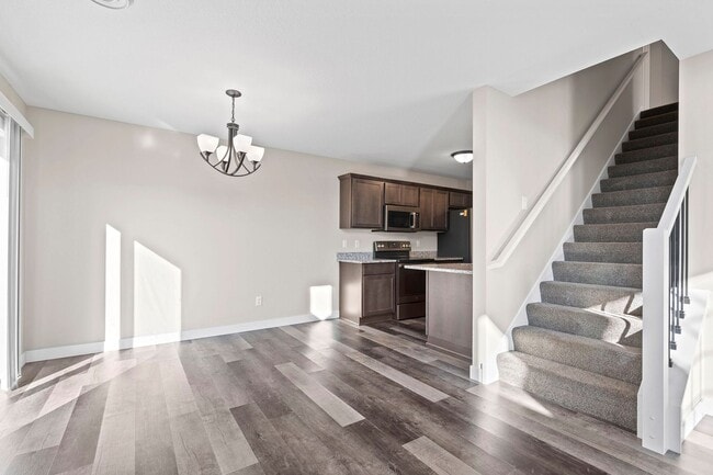 Photo - Beautiful 3 Bed 1.5 Bath Somerset Townhouse