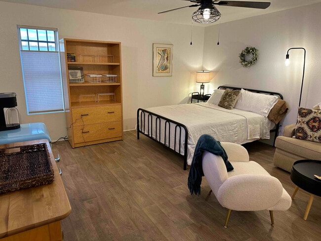 Photo - 1010 Cll De La Temporada