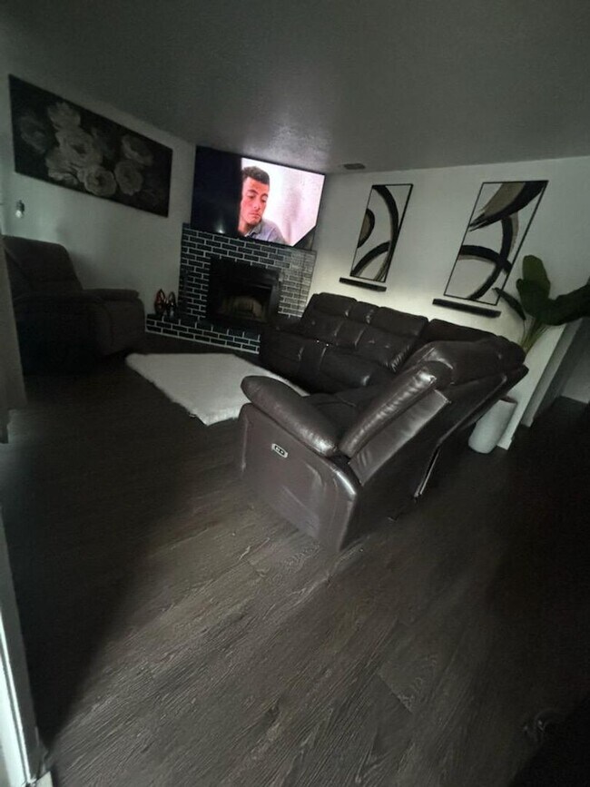 Photo - 1501 Sterling St