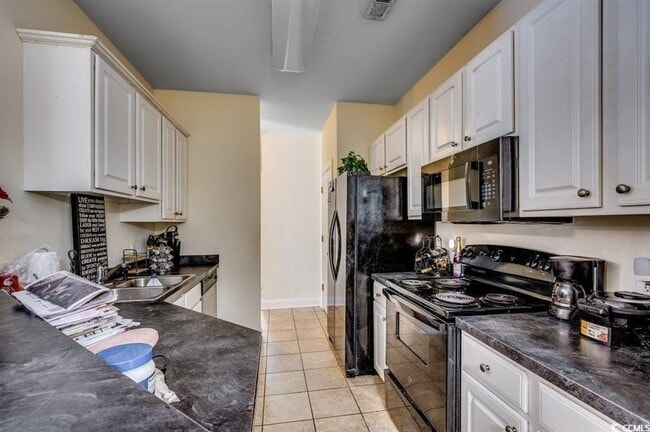 Photo - 2041 Silvercrest Dr