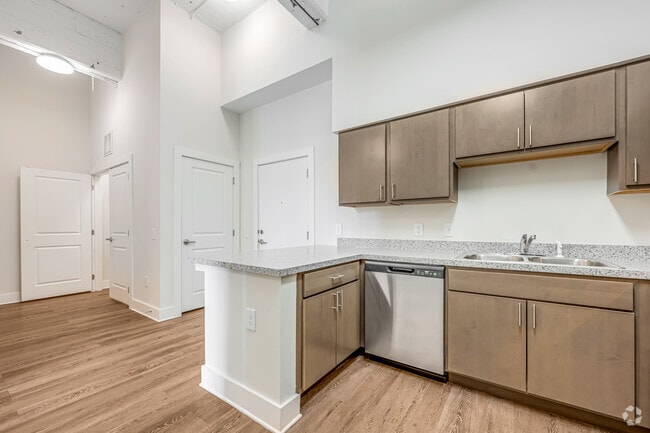 2 habitaciones, 1 baño - 980 pies cuadrados - Cocina/Comedor - Wagon Works Apartments