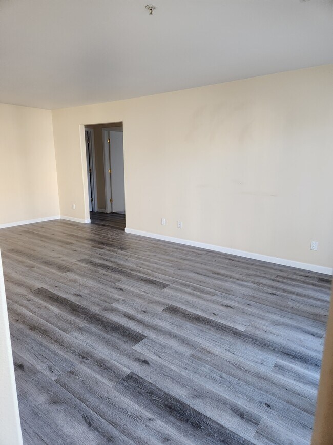Photo - 796 Castle Valley Blvd
