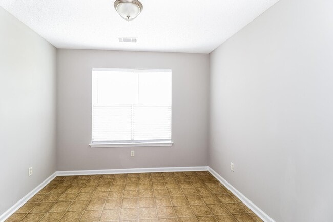 Photo - 1052 Cross Wood Ln