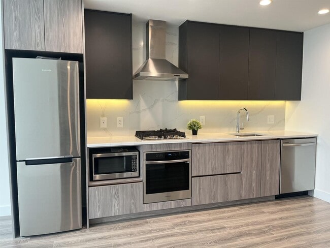 Photo - 10750-1135A 135a St Unité 1601