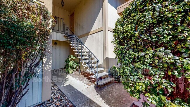 Photo - 7500 Bridgit Dr Unidad #B