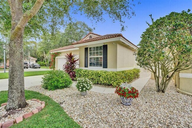Building Photo - 5012 SW 149th Terrace