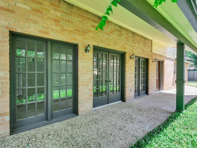 Photo - 14134 Cleobrook Dr
