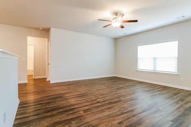 Photo - 3359 Bridgewood Dr