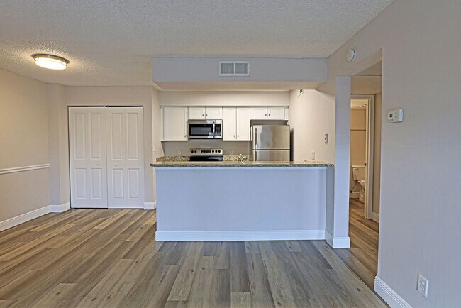 Photo - Mystic Gardens 5329-2915 Unit 5329-2915 Summerlin Rd. Fort Myers, FL 33919