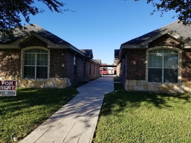 Photo - 3607 W Faith Hill St Unit 2