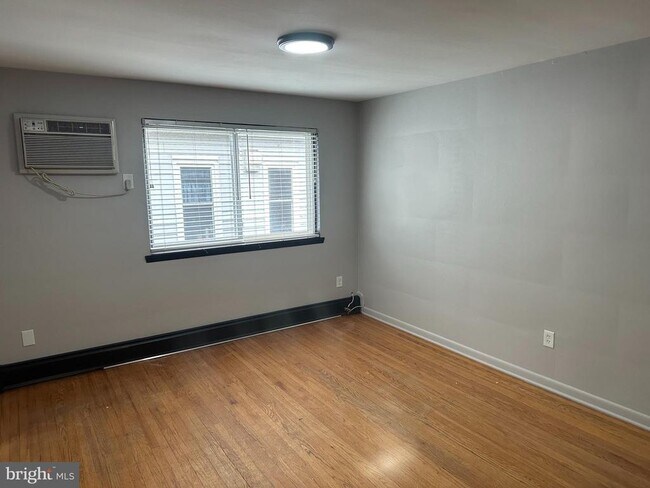 Photo - 517 Morgan Ave