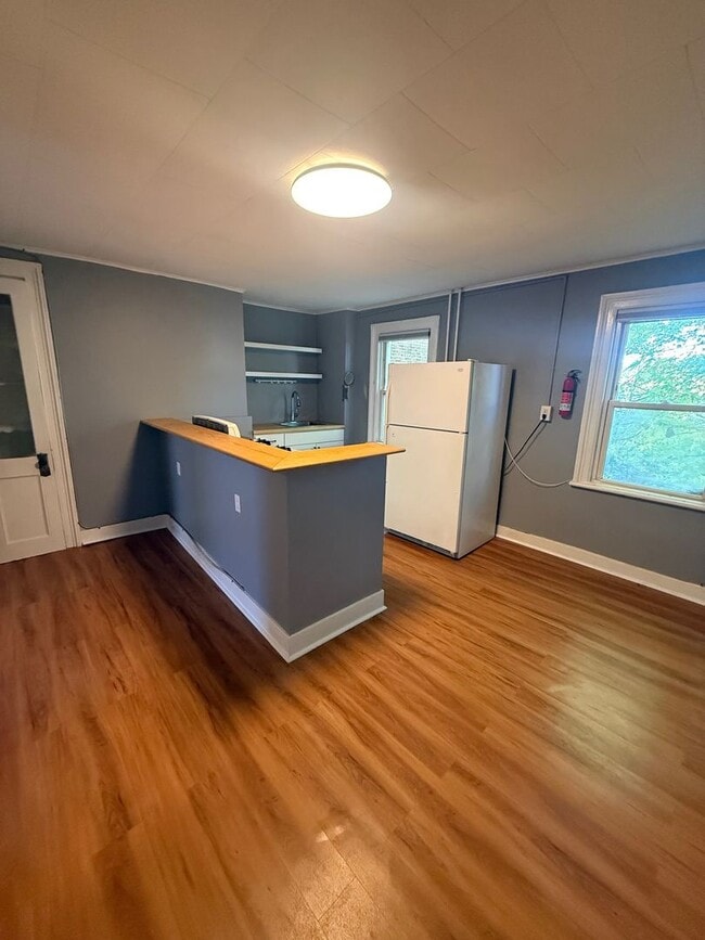 Photo - 115 Liberty St Unit 1