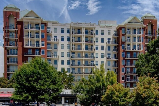Building Photo - 3820 Roswell Rd NE Unit 809