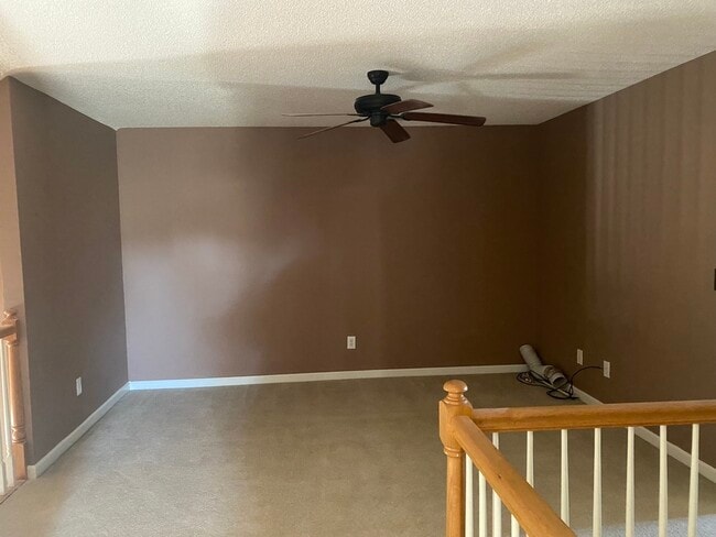 Photo - 104 Alexandria Blvd