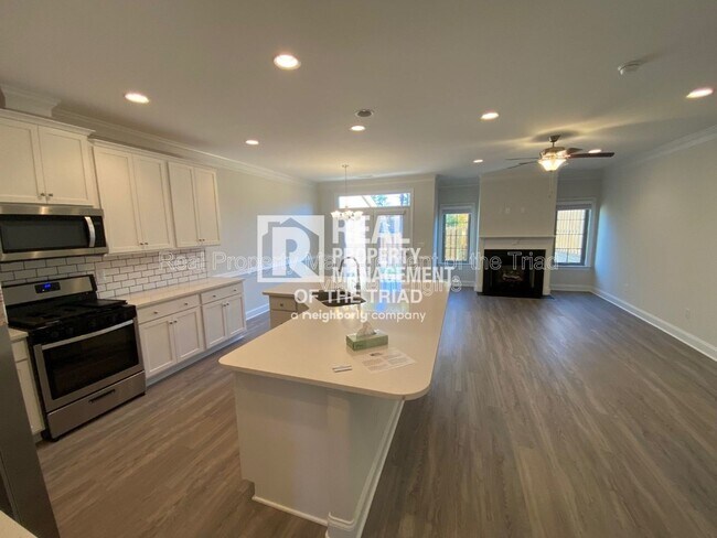 Photo - 4332 Holstein Dr
