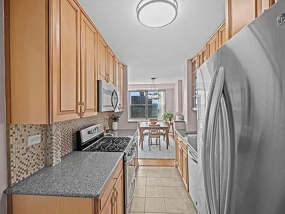 Photo - 555 Kappock St Unidad 14C