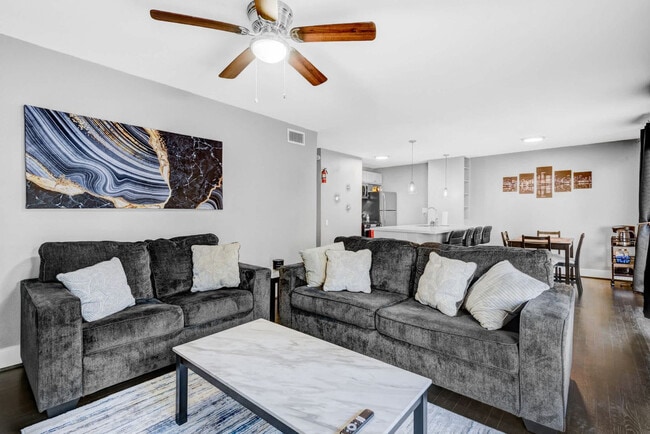 Photo - 2216 Hazard St Unidad FL1-ID1257752P