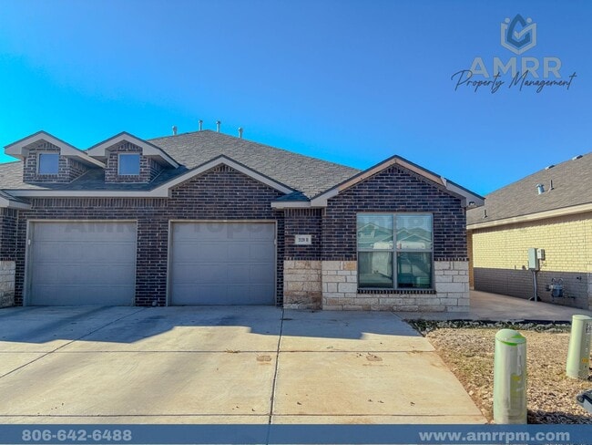 Building Photo - 2120 Langford Ave Unit Willowbend - 2120 Langford Ave B