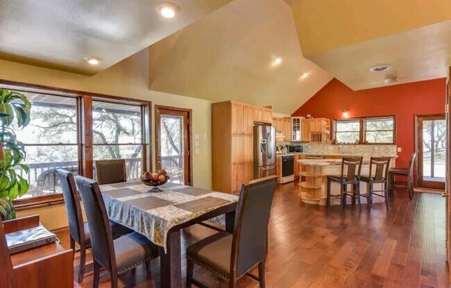 Photo - 4913 Bell Springs Rd House