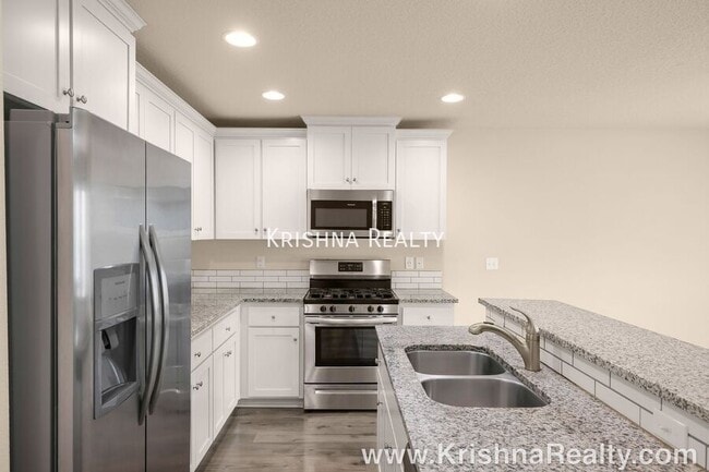 7443 NW 164th Ave